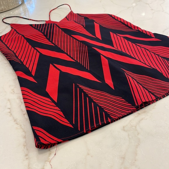 BEAUTIFUL HOLIDAY TANK TOP - Picture 2 of 5